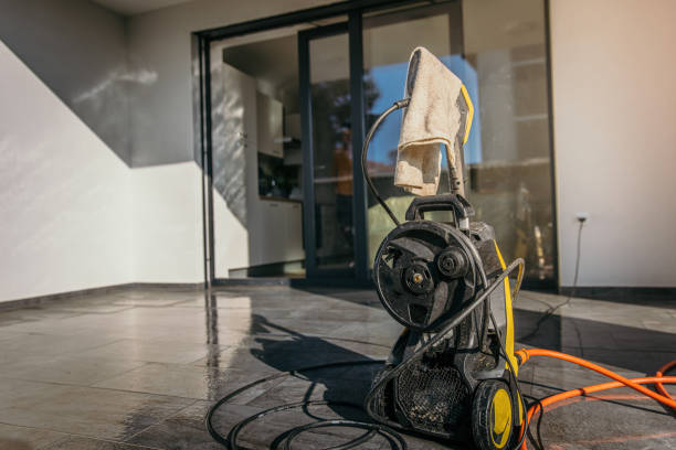 Best Building Exterior Washing  in Canadian, TX